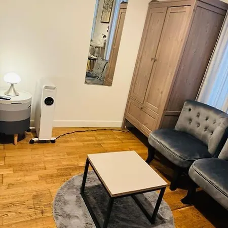 Apartment Flat,place D La Republique
