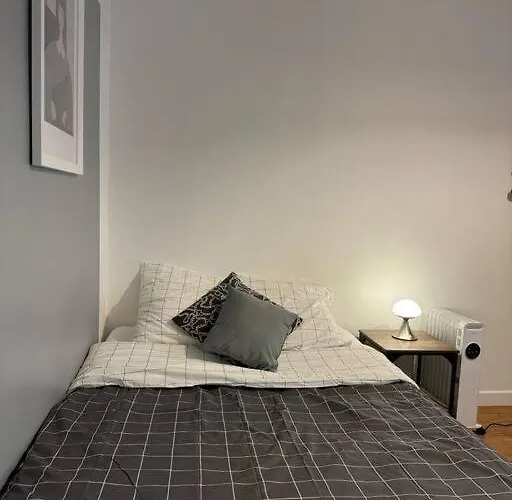 Apartment Flat,place D La Republique Paris